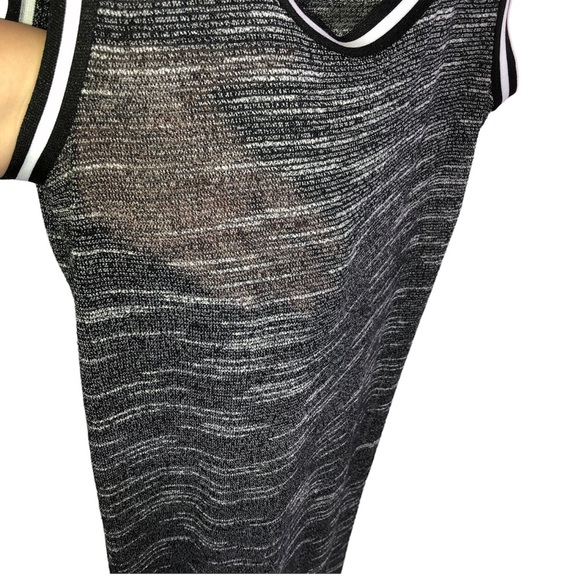 Preowned sporty gray long slit, maxi dress/top - Picture 2 of 11